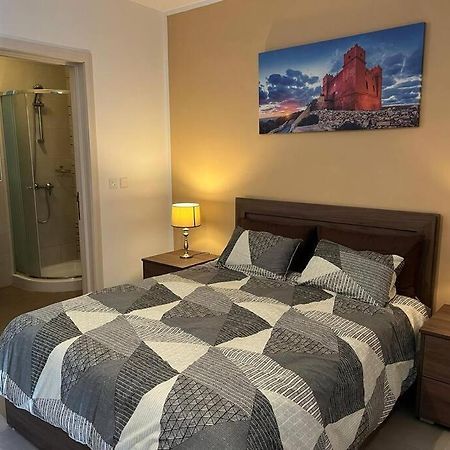 Mediterranea 2 Bedroom Smart Apartment San Pawl il-Baħar Kültér fotó