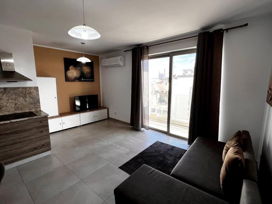 Mediterranea 2 Bedroom Smart Apartment San Pawl il-Baħar Kültér fotó